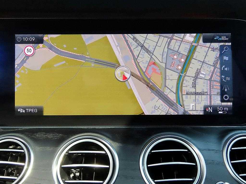 Mercedes Benz E class 2020 Blanco - Importación desde Corea - HF Imports Iquique - Foto 14