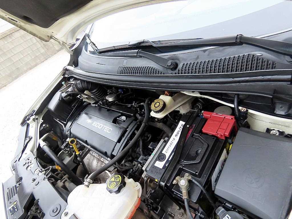 Chevrolet Abeo 2013 Blanco - Importación desde Corea - HF Imports Iquique - Foto 16