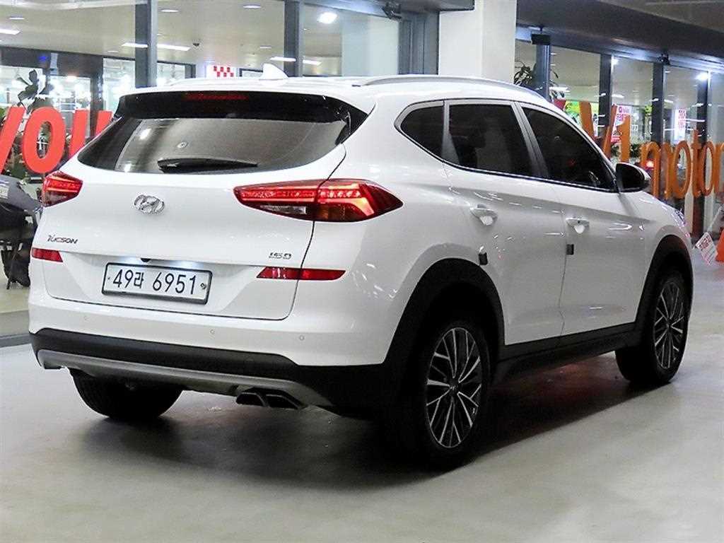 HYUNDAI Tucson - Vista 4