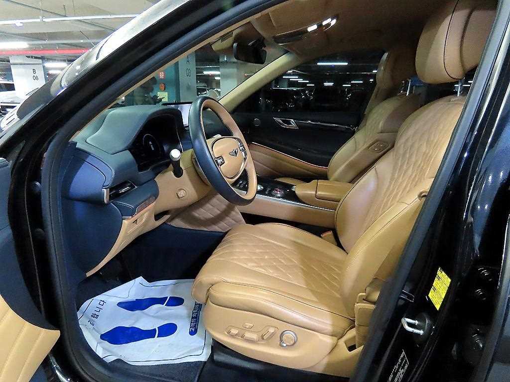 Genesis GV80 - Vista 6