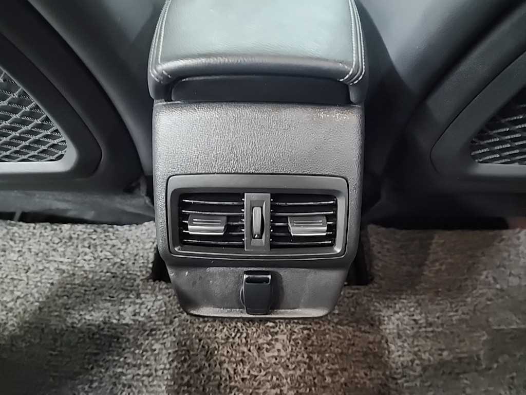 SAMSUNG QM6 2020 Blanco - Importación desde Corea - HF Imports Iquique - Foto 13