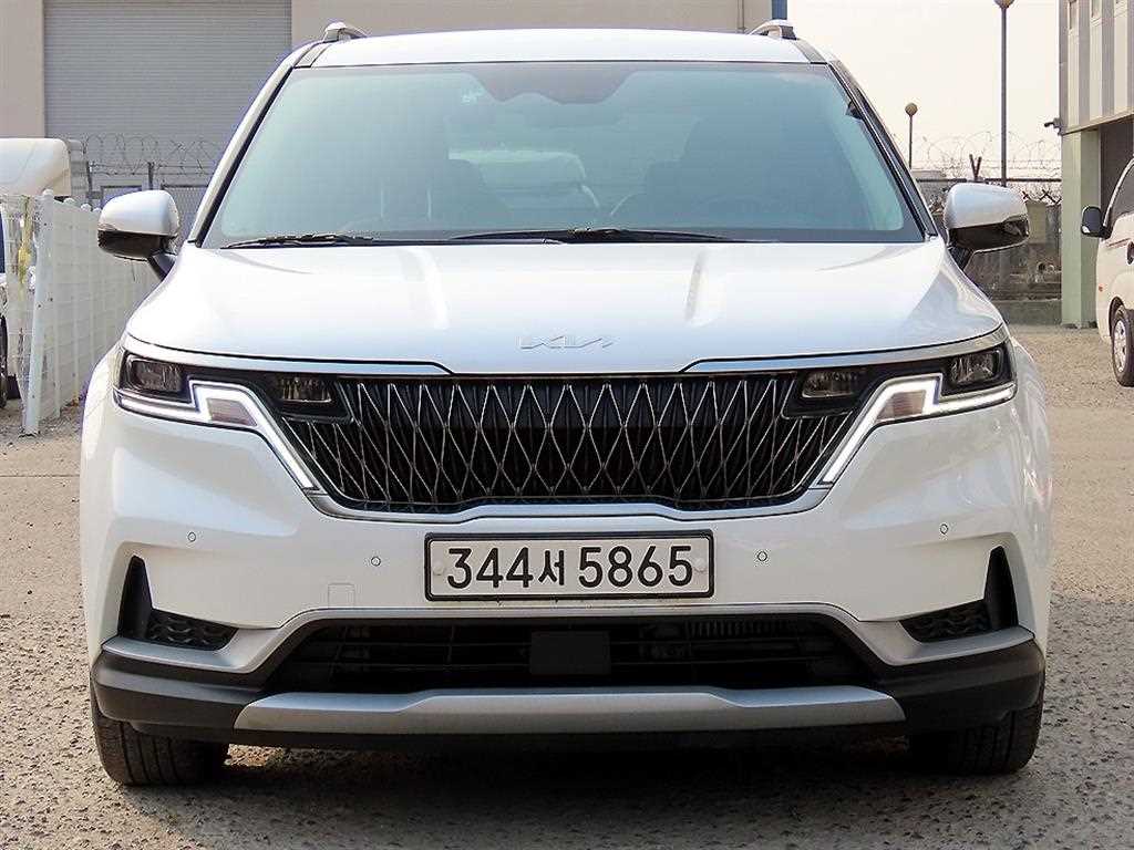 KIA Carnival 2022 Blanco - Importación desde Corea - HF Imports Iquique - Foto 1