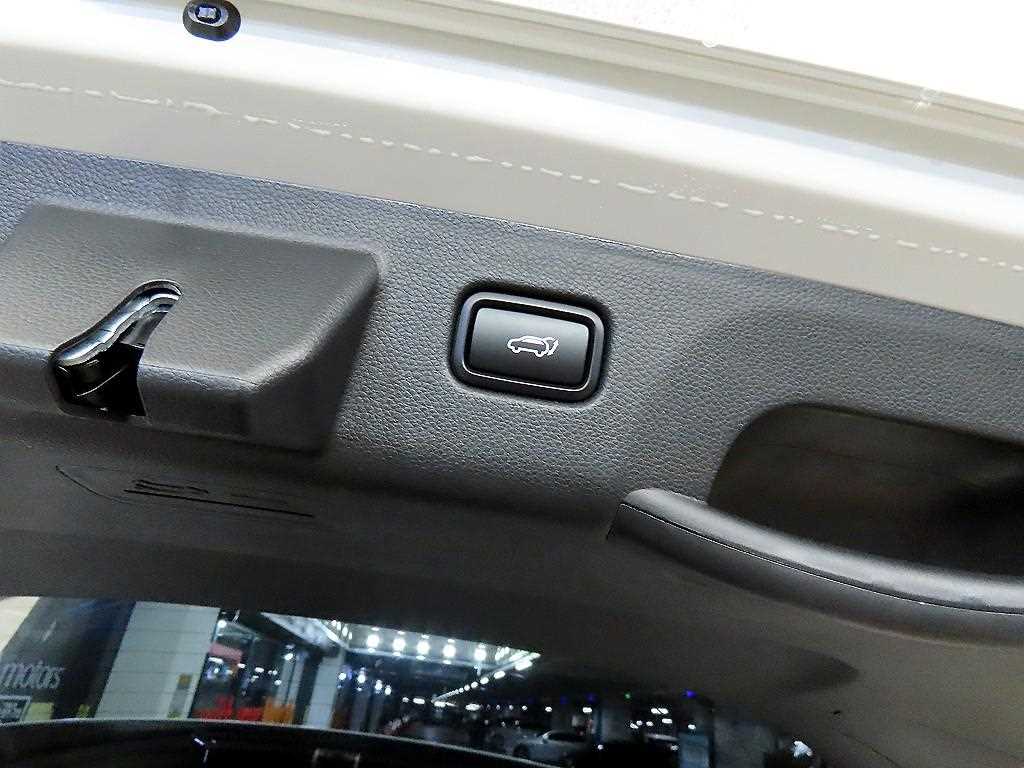 KIA Seltos 2025 Blanco - Importación desde Corea - HF Imports Iquique - Foto 15