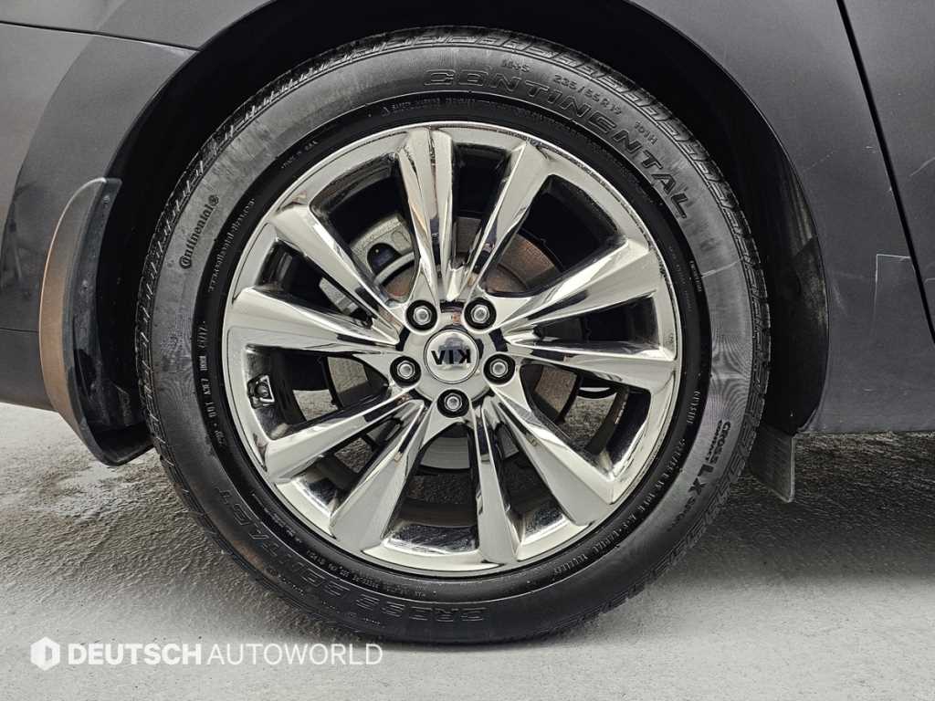 KIA Carnival - Vista 5