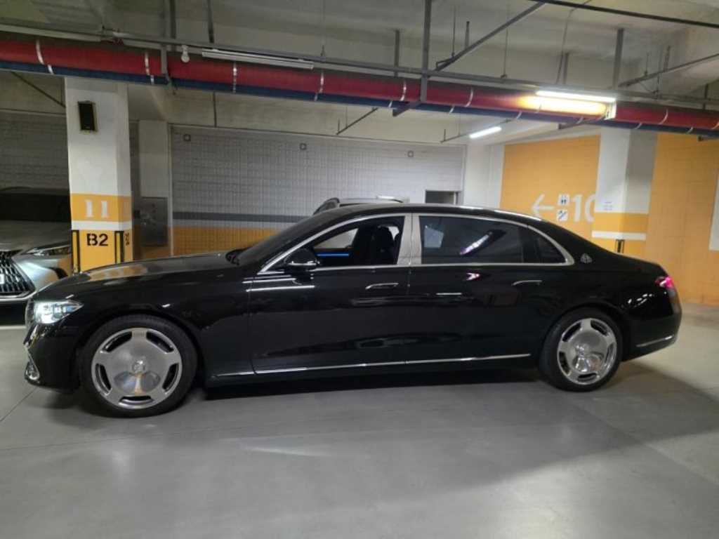Mercedes Benz S Class - Vista 3