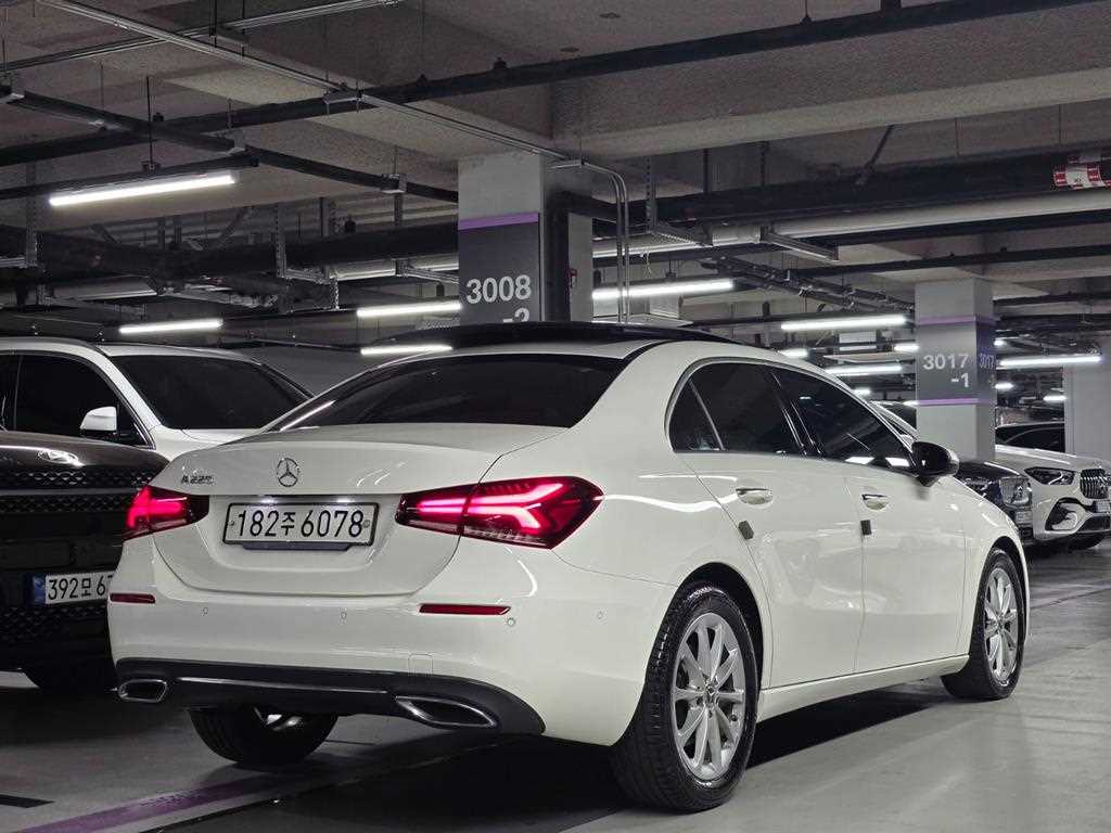 Mercedes Benz A Class - Vista 5