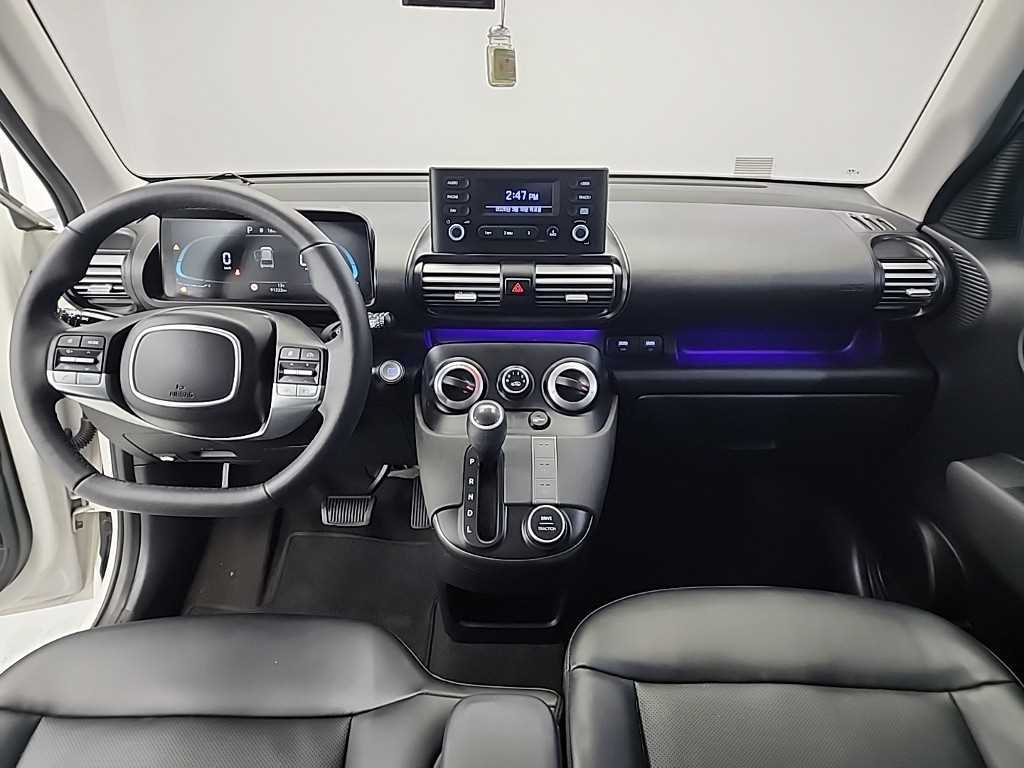 HYUNDAI Casper - Vista 7