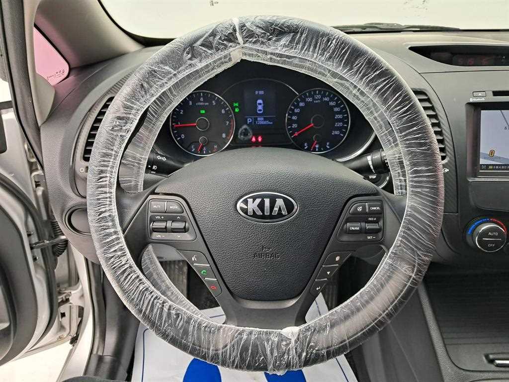 KIA K3 - Vista 7