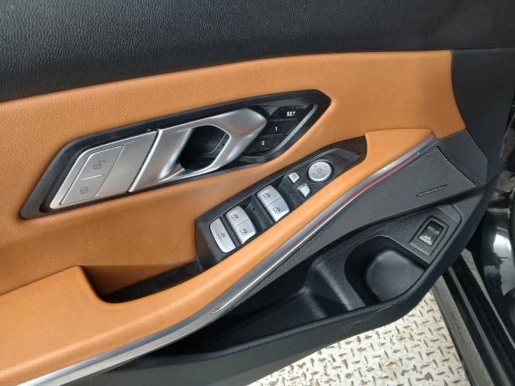 BMW 3 series - Vista 12