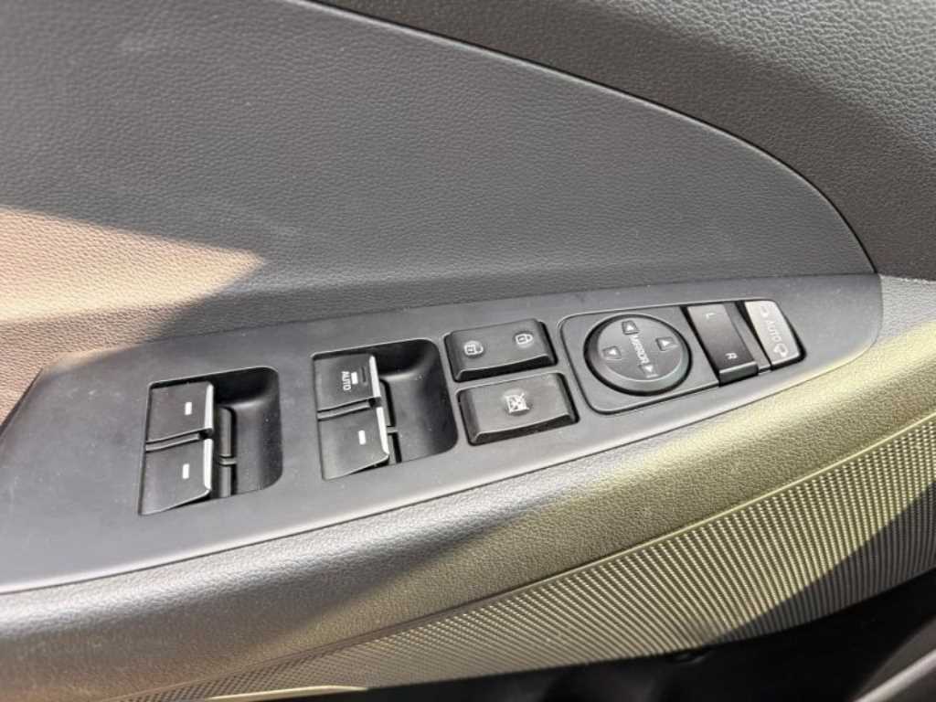 HYUNDAI Tucson - Vista 11