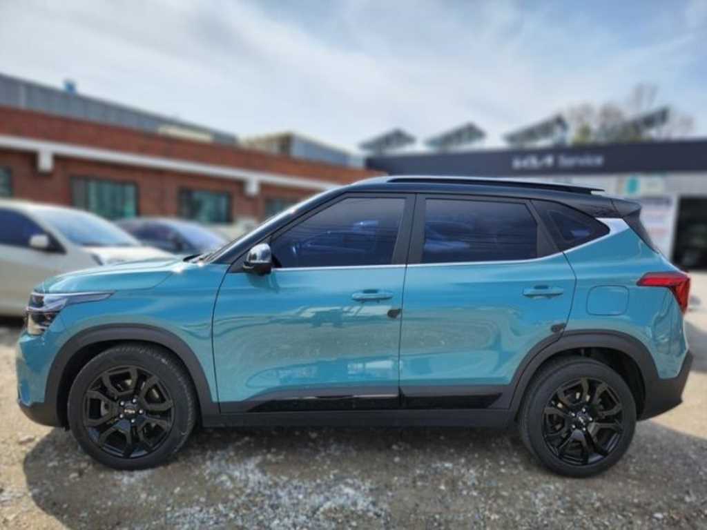 KIA Seltos 2023 skyblue - Importación desde Corea - HF Imports Iquique - Foto 1