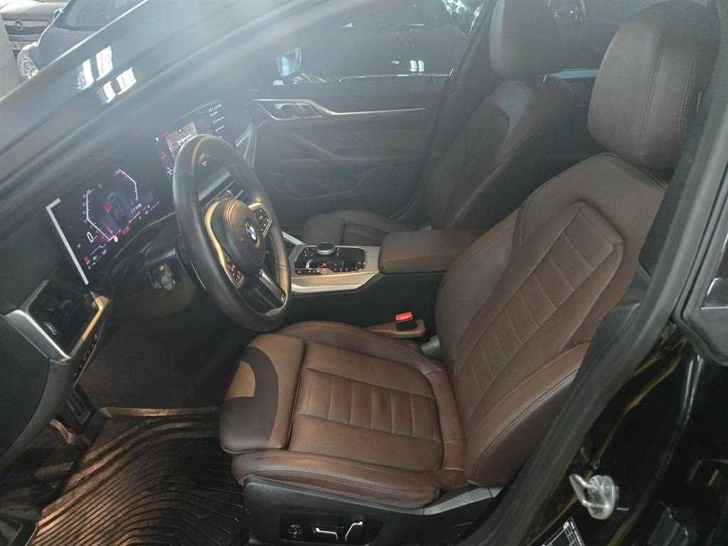 BMW 4 Series - Vista 9