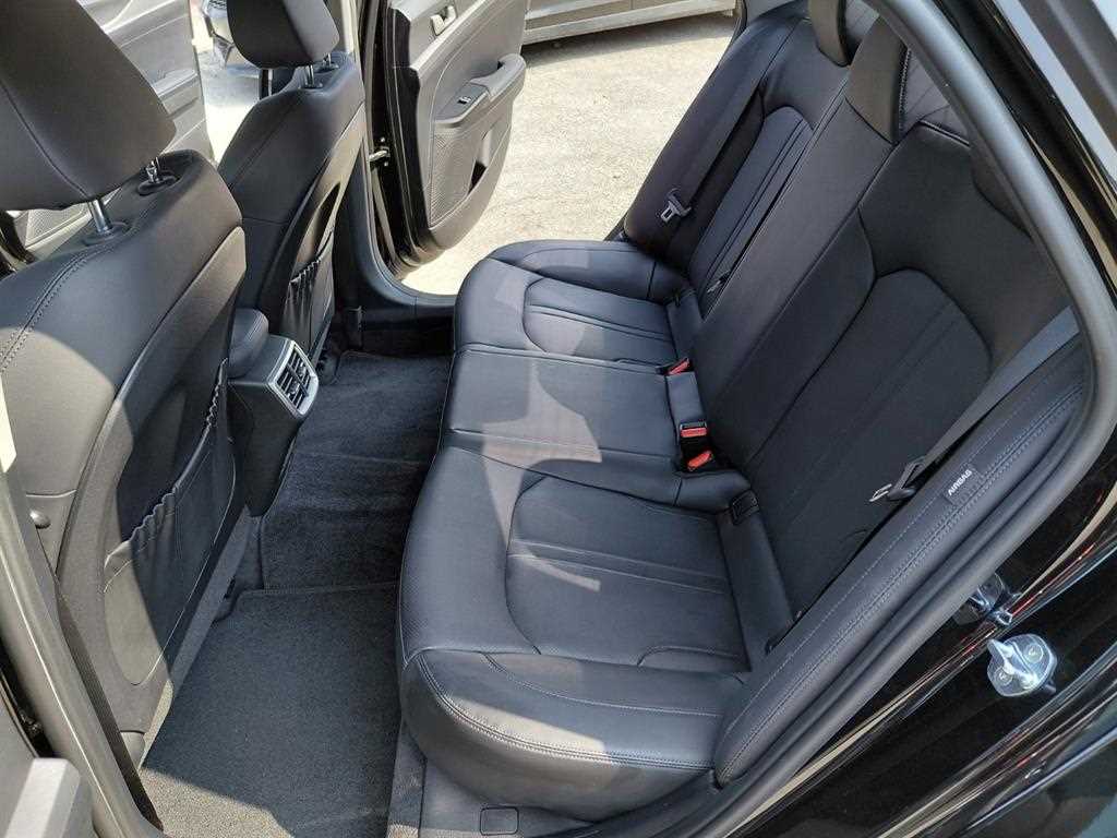 KIA K5 2022 Negro - Importación desde Corea - HF Imports Iquique - Foto 20