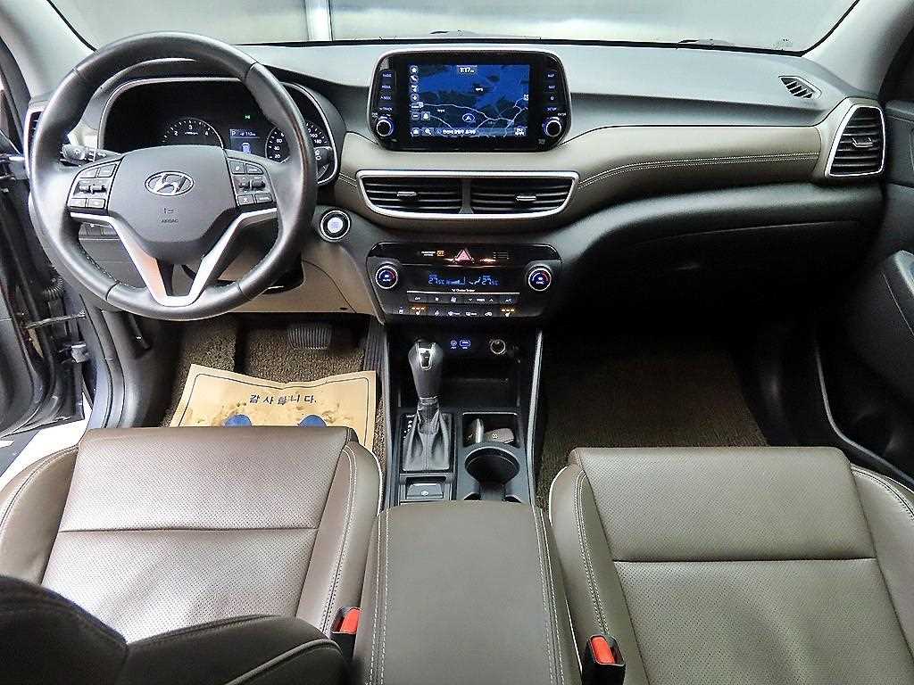 HYUNDAI Tucson - Vista 7