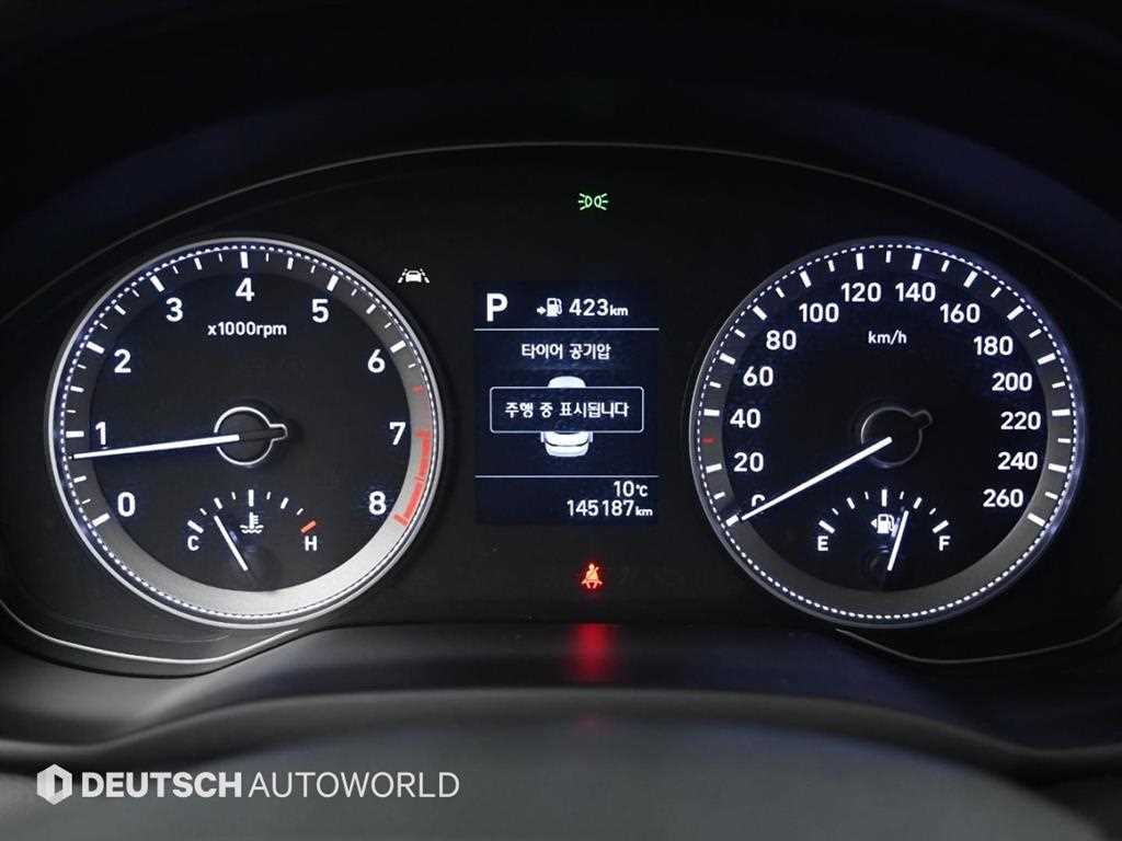 HYUNDAI Grandeur - Vista 9