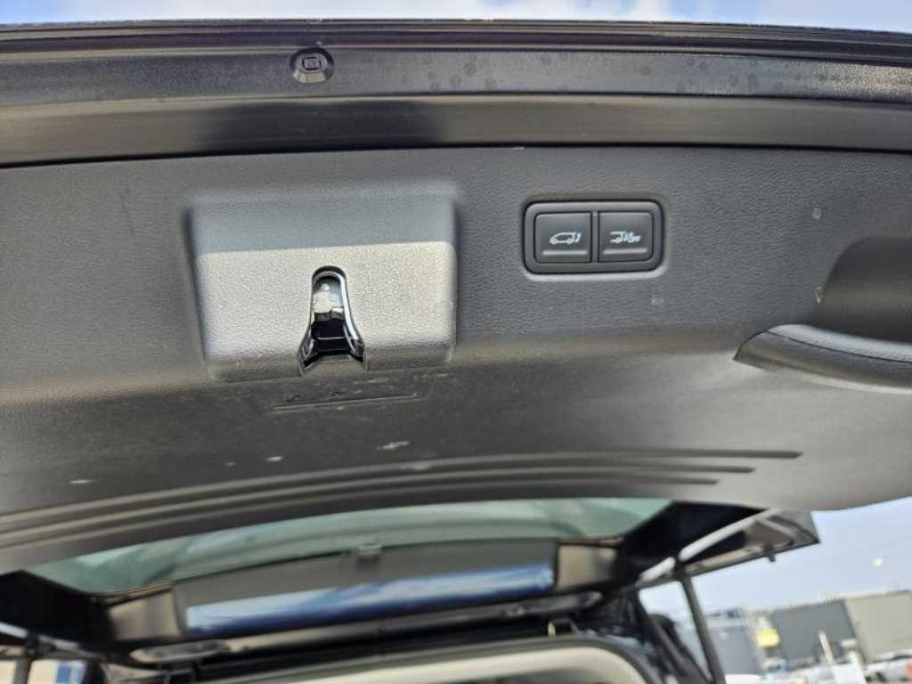 HYUNDAI Staria 2025 Negro - Importación desde Corea - HF Imports Iquique - Foto 17