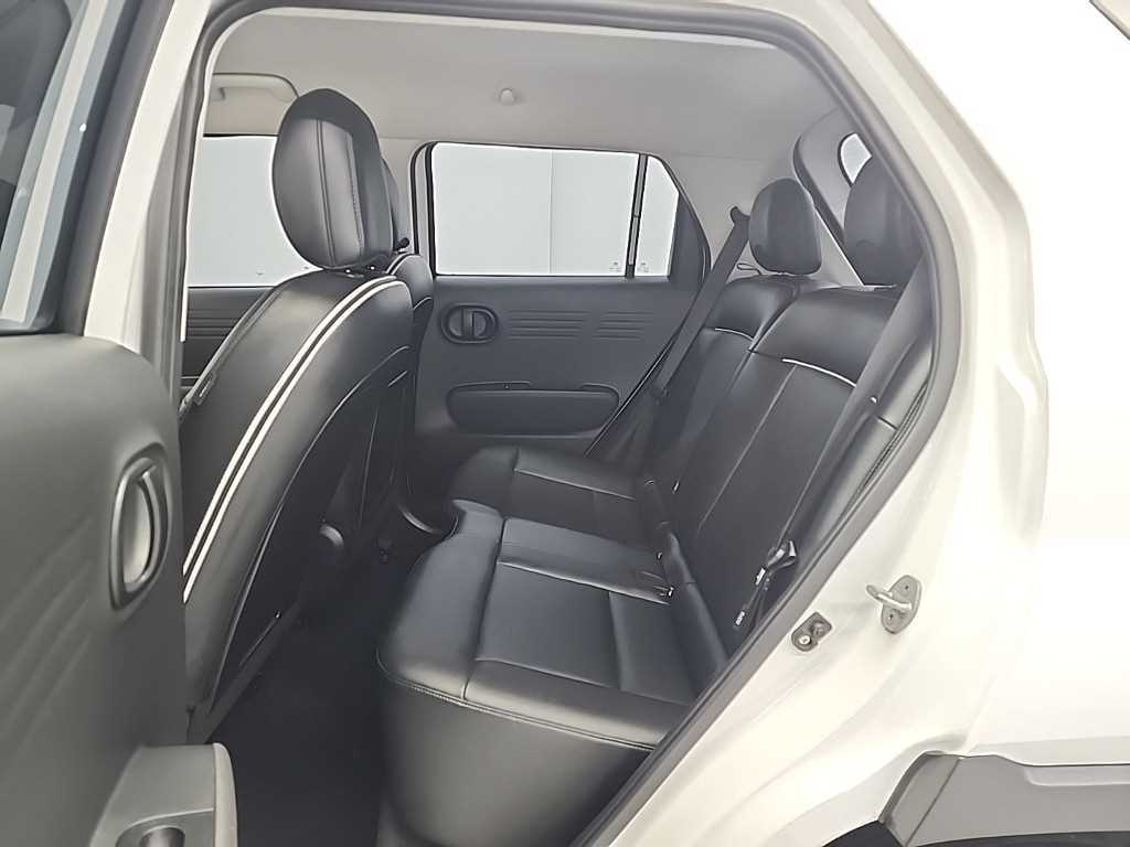 HYUNDAI Casper - Vista 10