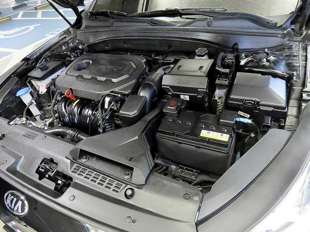 KIA K7 2017 Negro - Importación desde Corea - HF Imports Iquique - Foto 19