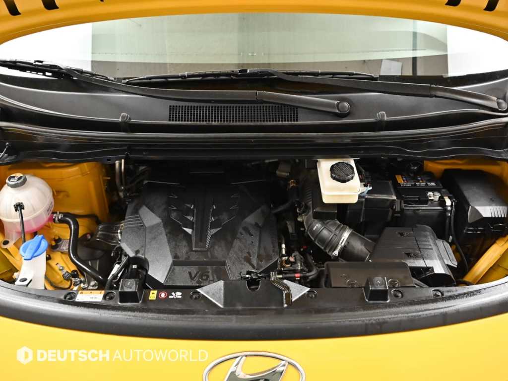 HYUNDAI Staria - Vista 6