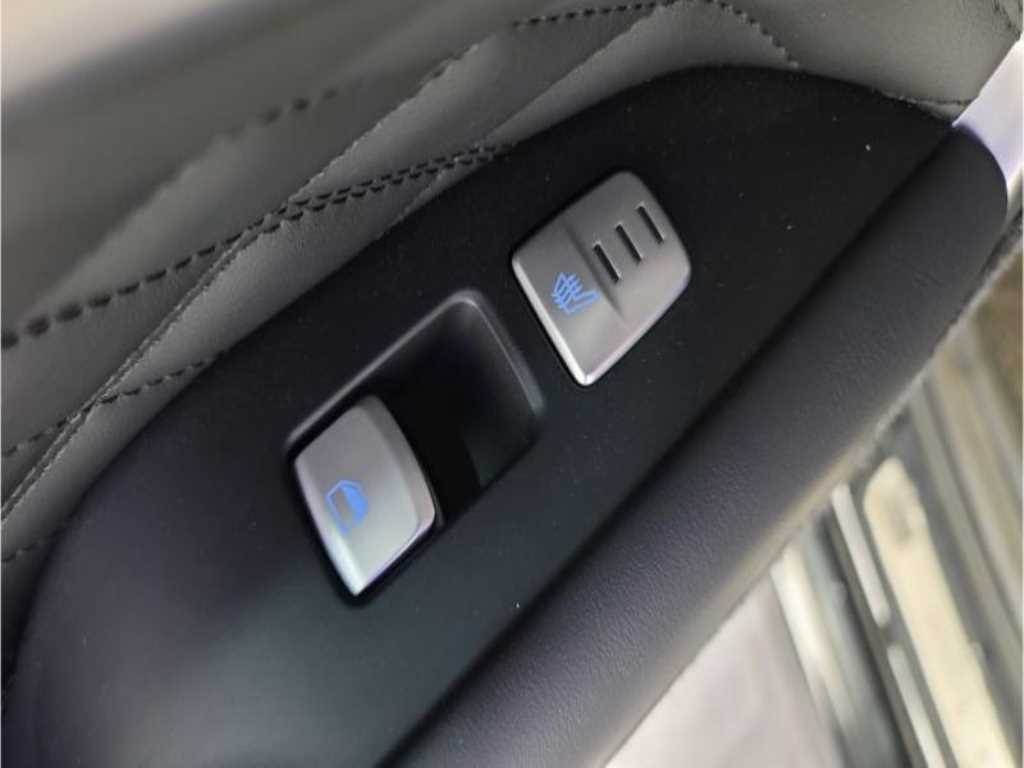 Genesis G70 2019 - Importación desde Corea - HF Imports Iquique - Foto 17