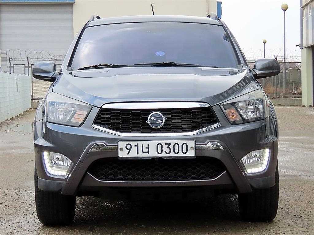 Ssangyong Korando 2017 Gris - Importación desde Corea - HF Imports Iquique - Foto 1