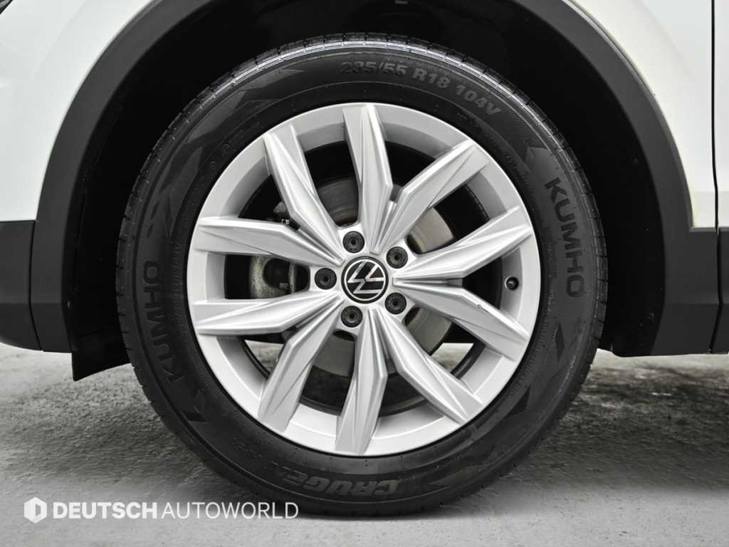 Volkswagen Tiguan - Vista 5