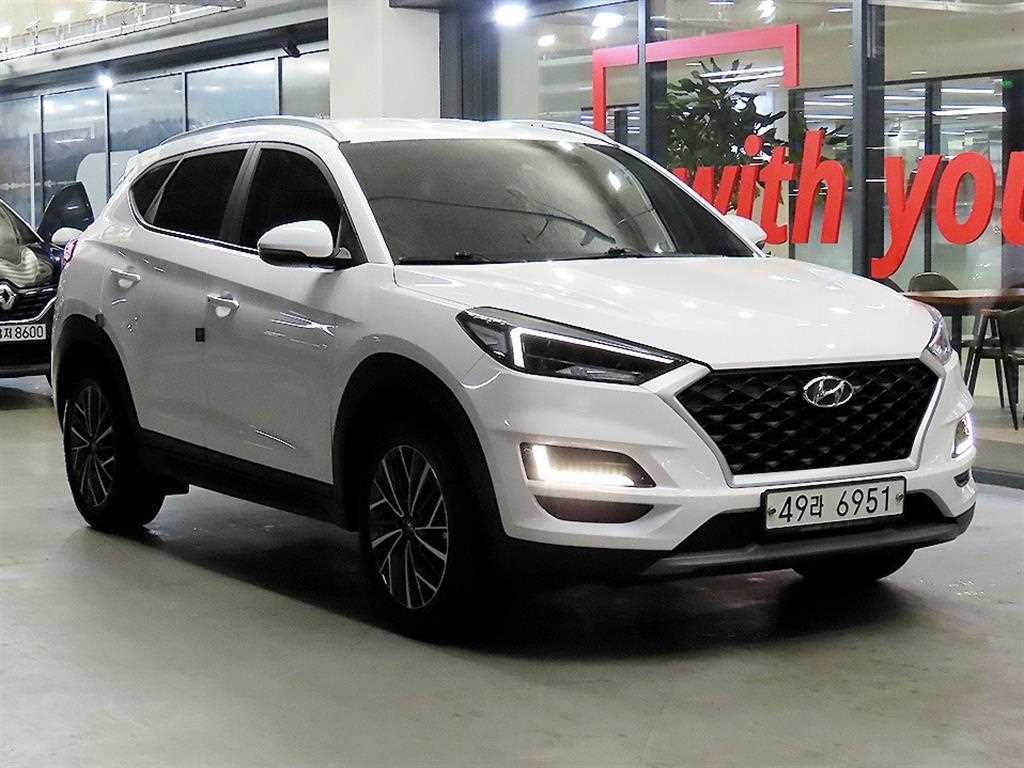 HYUNDAI Tucson 2019 Blanco - Importación desde Corea - HF Imports Iquique - Foto 1
