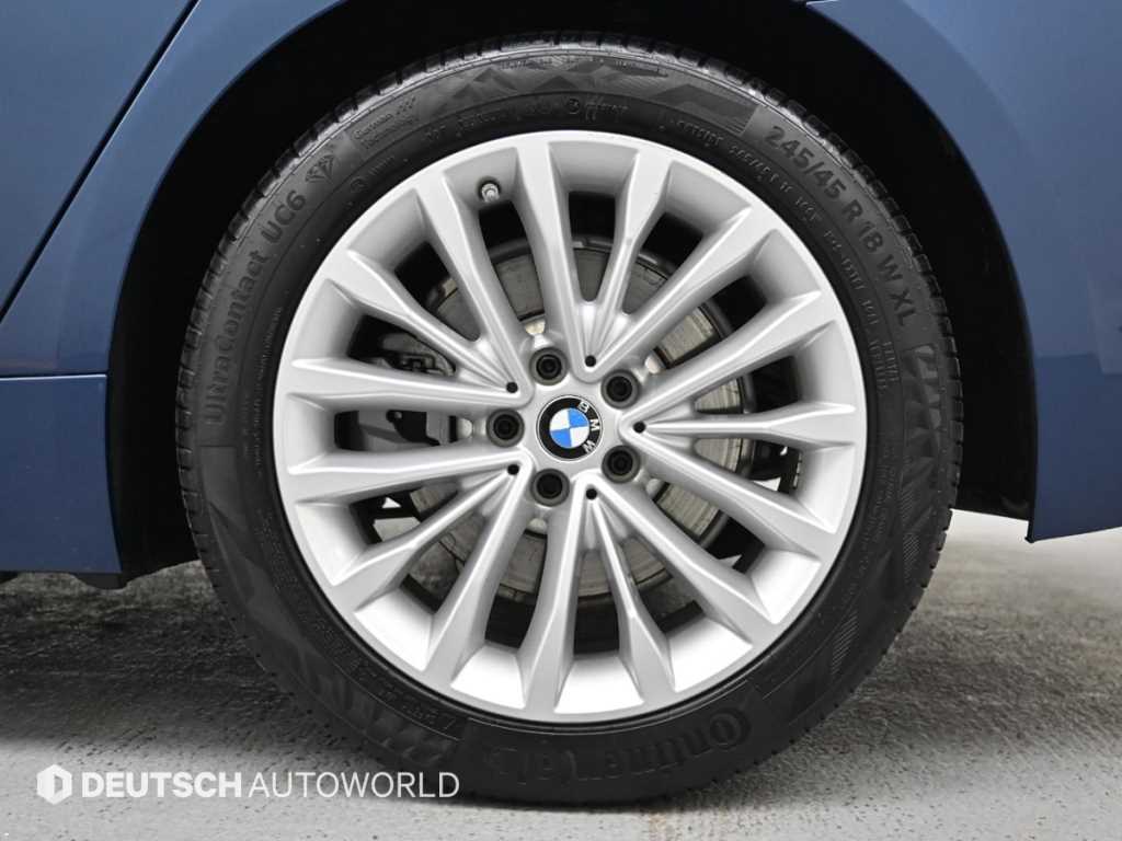 BMW 5 Series - Vista 5