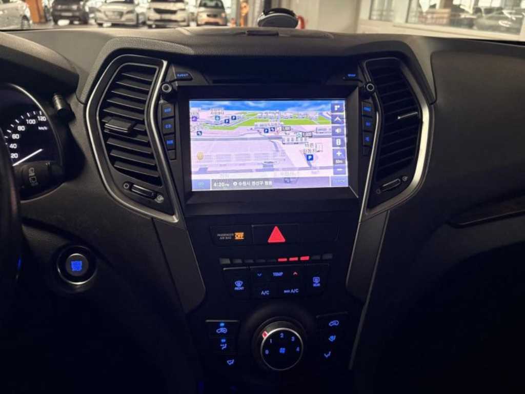 HYUNDAI Santa Fe - Vista 12