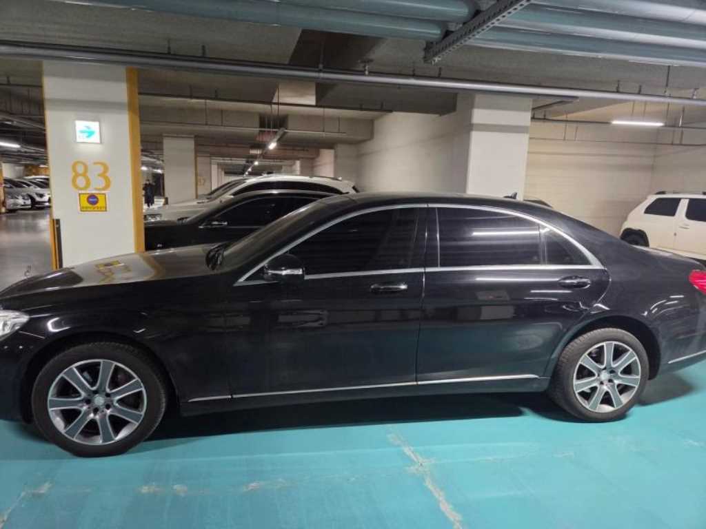 Mercedes Benz S Class - Vista 2