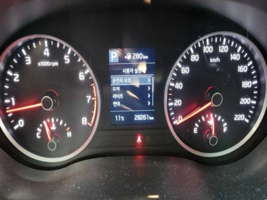 KIA Stonic - Vista 4