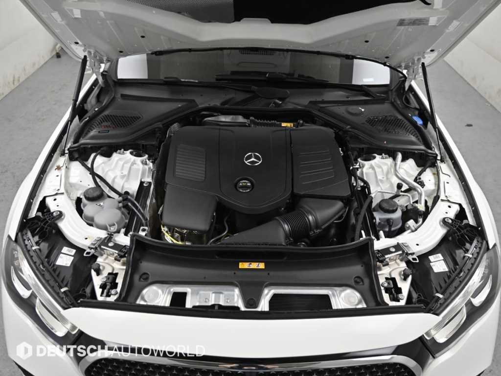 Mercedes Benz E class - Vista 6