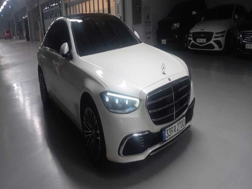 Mercedes Benz S Class - Vista 3