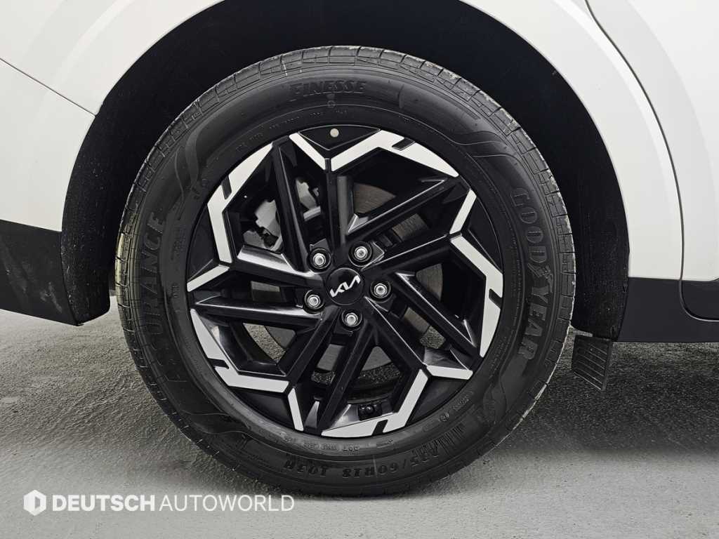 KIA Carnival - Vista 5