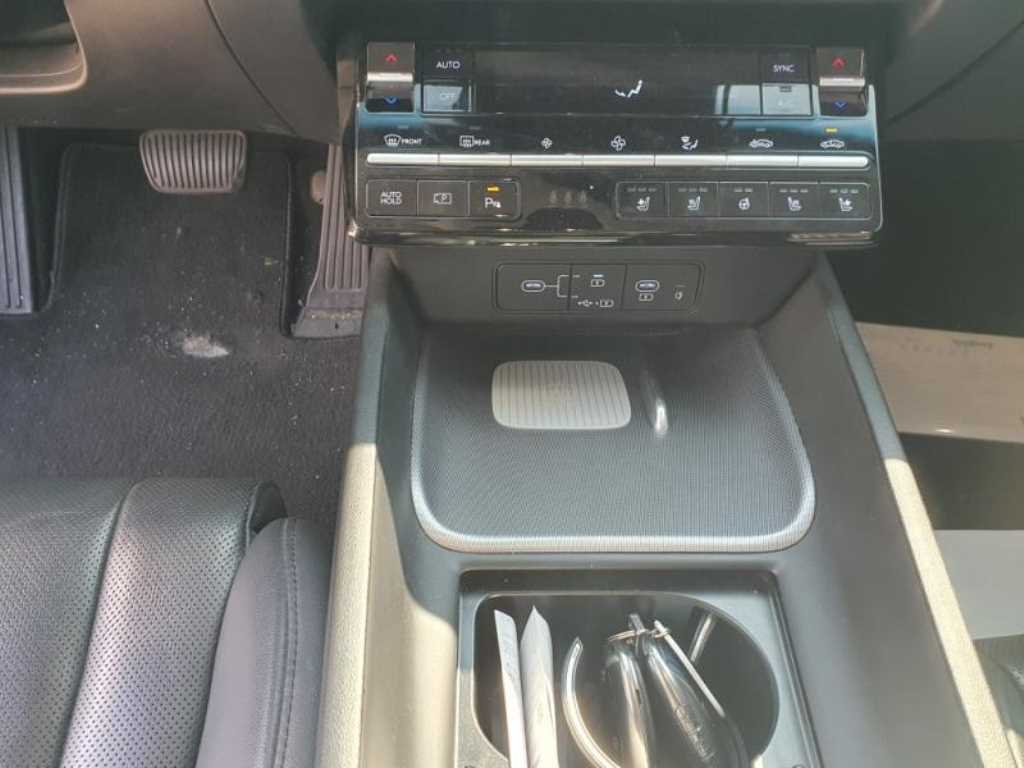 HYUNDAI Grandeur - Vista 12