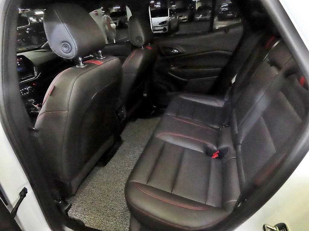 Chevrolet Trax - Vista 7