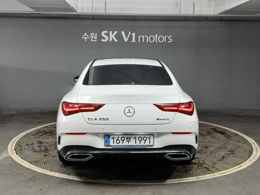 Mercedes Benz CLA Class - Vista 5
