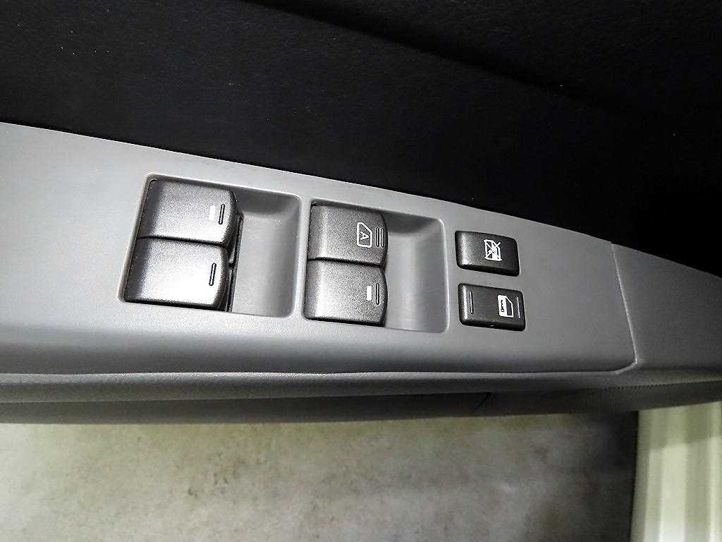 SAMSUNG SM5 2008 Blanco - Importación desde Corea - HF Imports Iquique - Foto 13