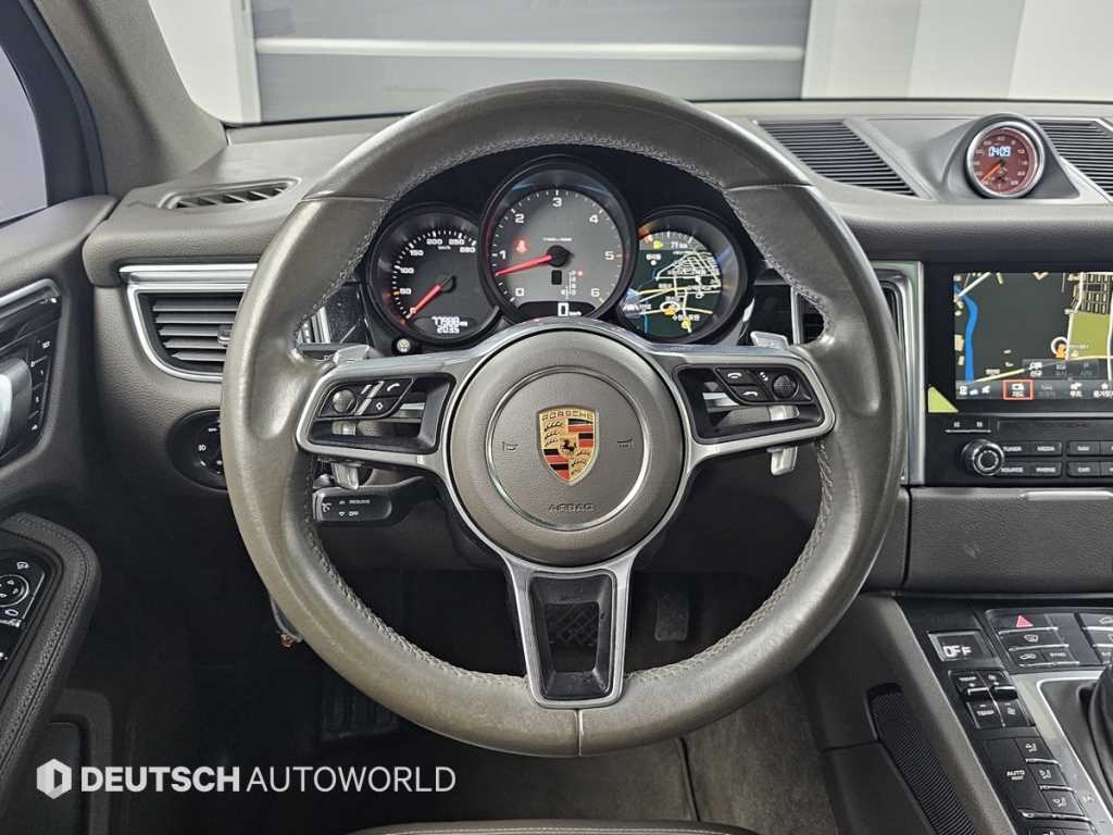 Porsche Macan 2017 Negro - Importación desde Corea - HF Imports Iquique - Foto 14