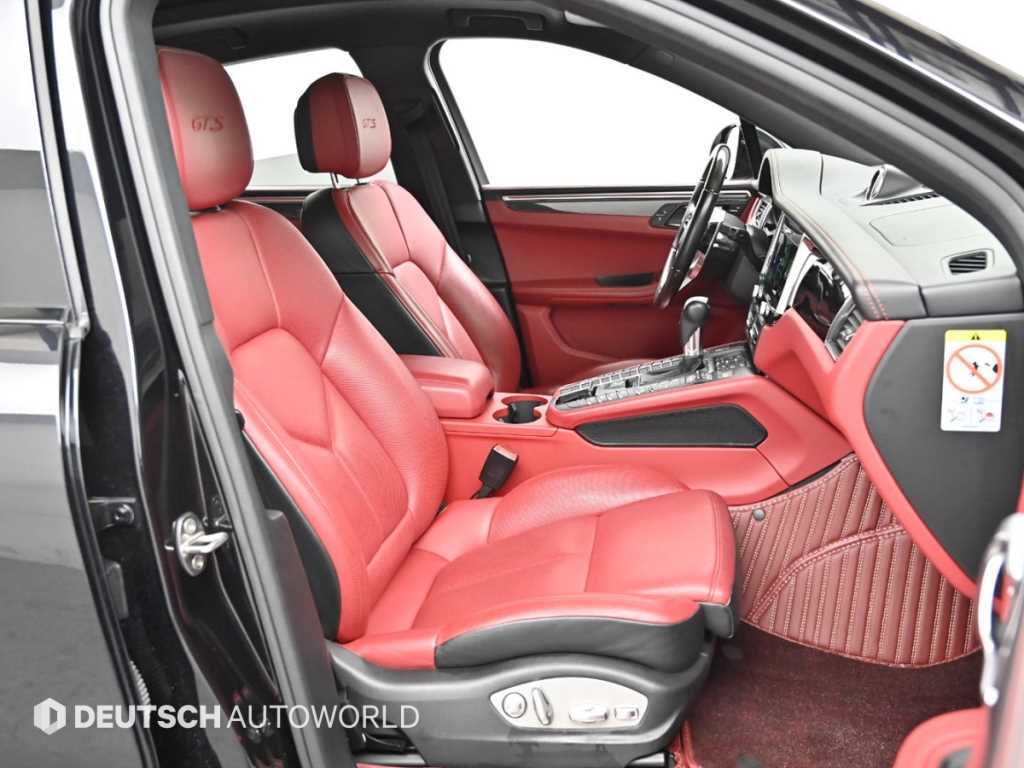 Porsche Macan - Vista 10