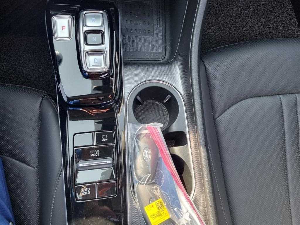 HYUNDAI Sonata - Vista 9