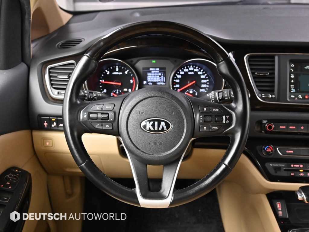 KIA Carnival 2019 - Importación desde Corea - HF Imports Iquique - Foto 13