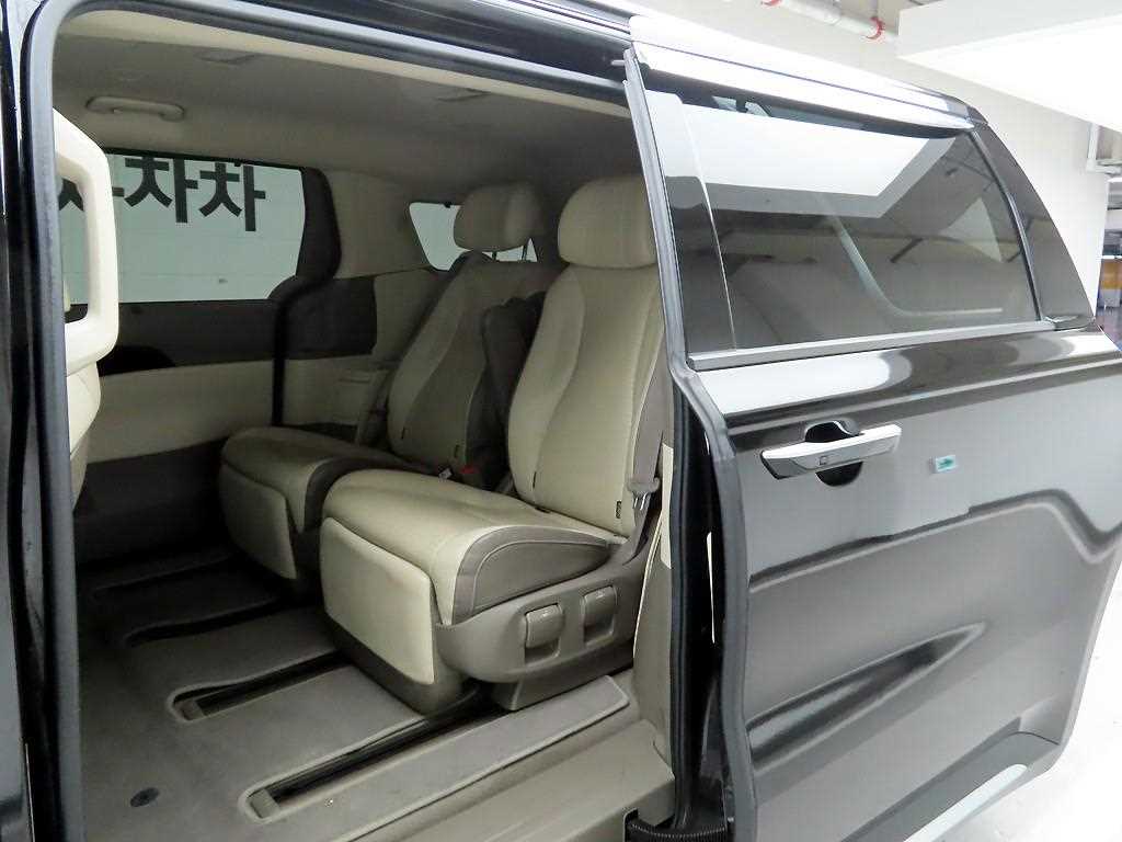 KIA Carnival 2021 Negro - Importación desde Corea - HF Imports Iquique - Foto 13