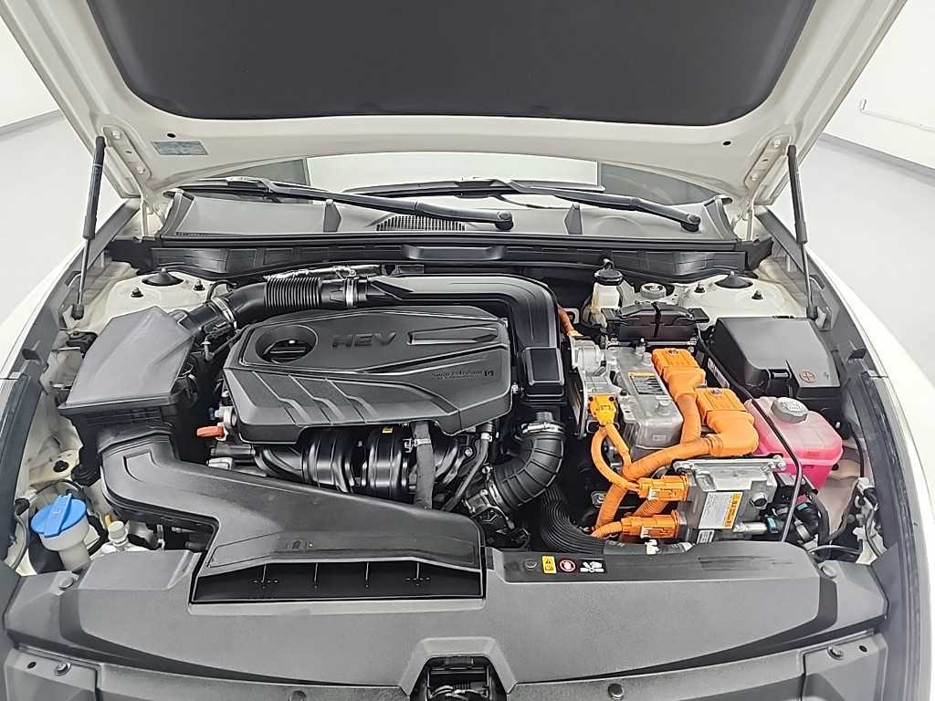 HYUNDAI Sonata - Vista 5