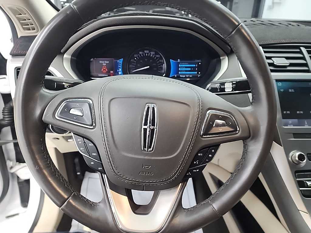 Lincoln MKZ - Vista 9