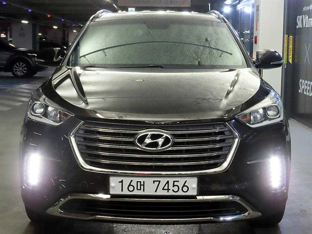 HYUNDAI Maxcruz - Vista 2