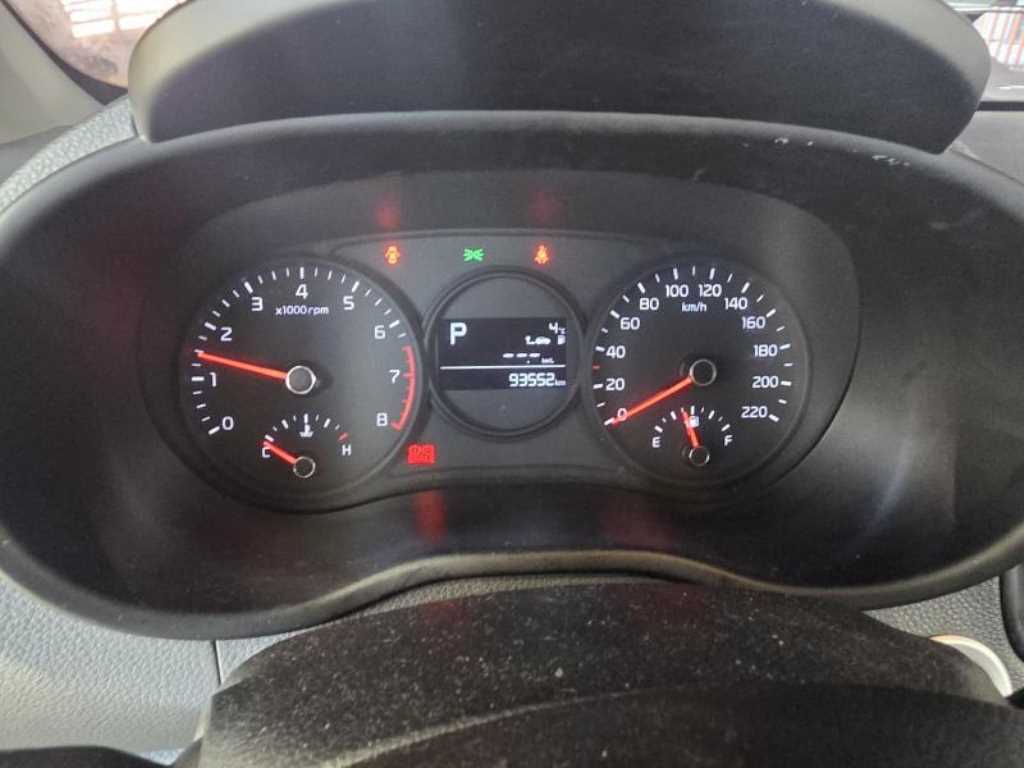 KIA Morning - Vista 11