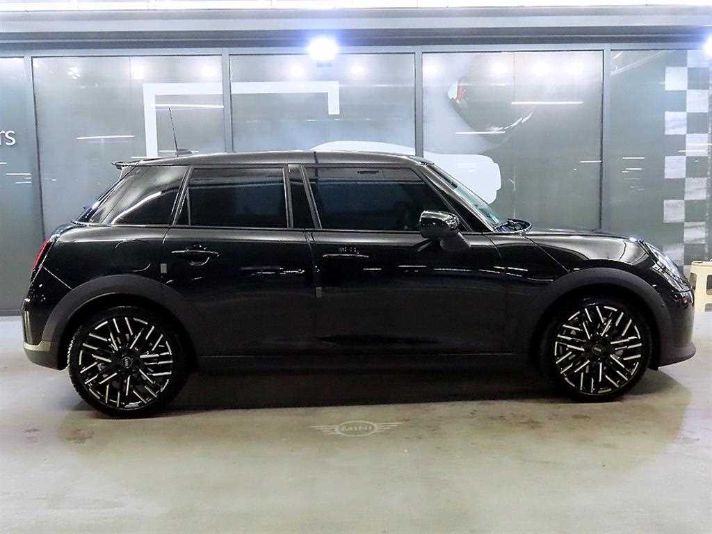 Mini Cooper - Vista 4