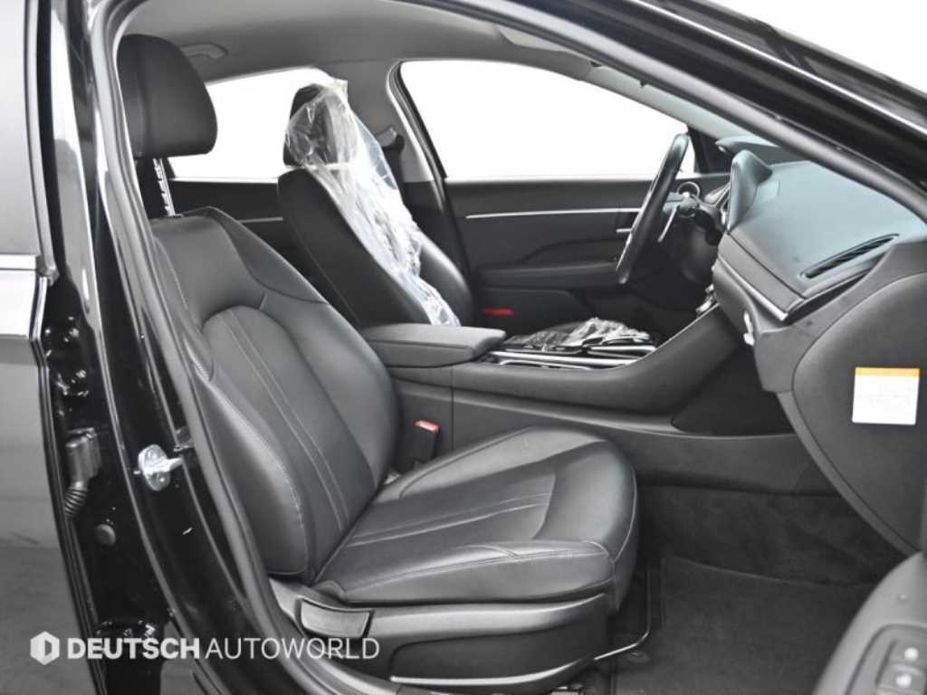 HYUNDAI Sonata - Vista 10