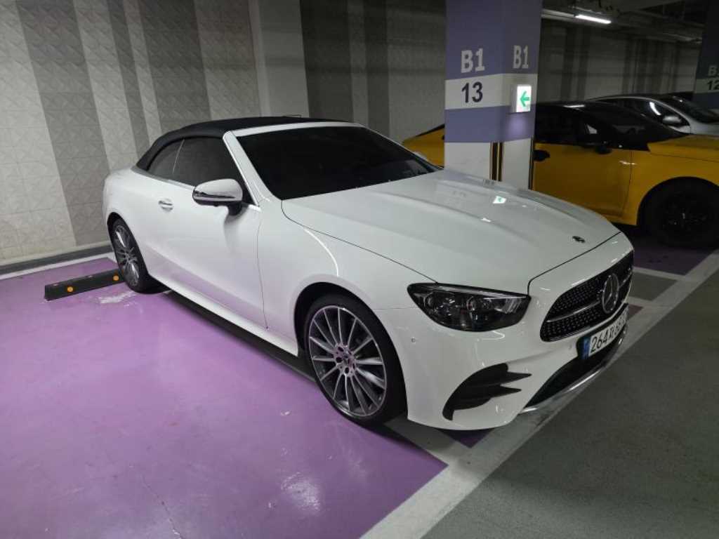 Mercedes Benz E class - Vista 2